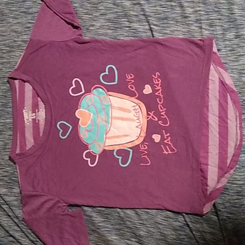 Extremely me! Purple cupcake half sleeve girls shirt size 5/6